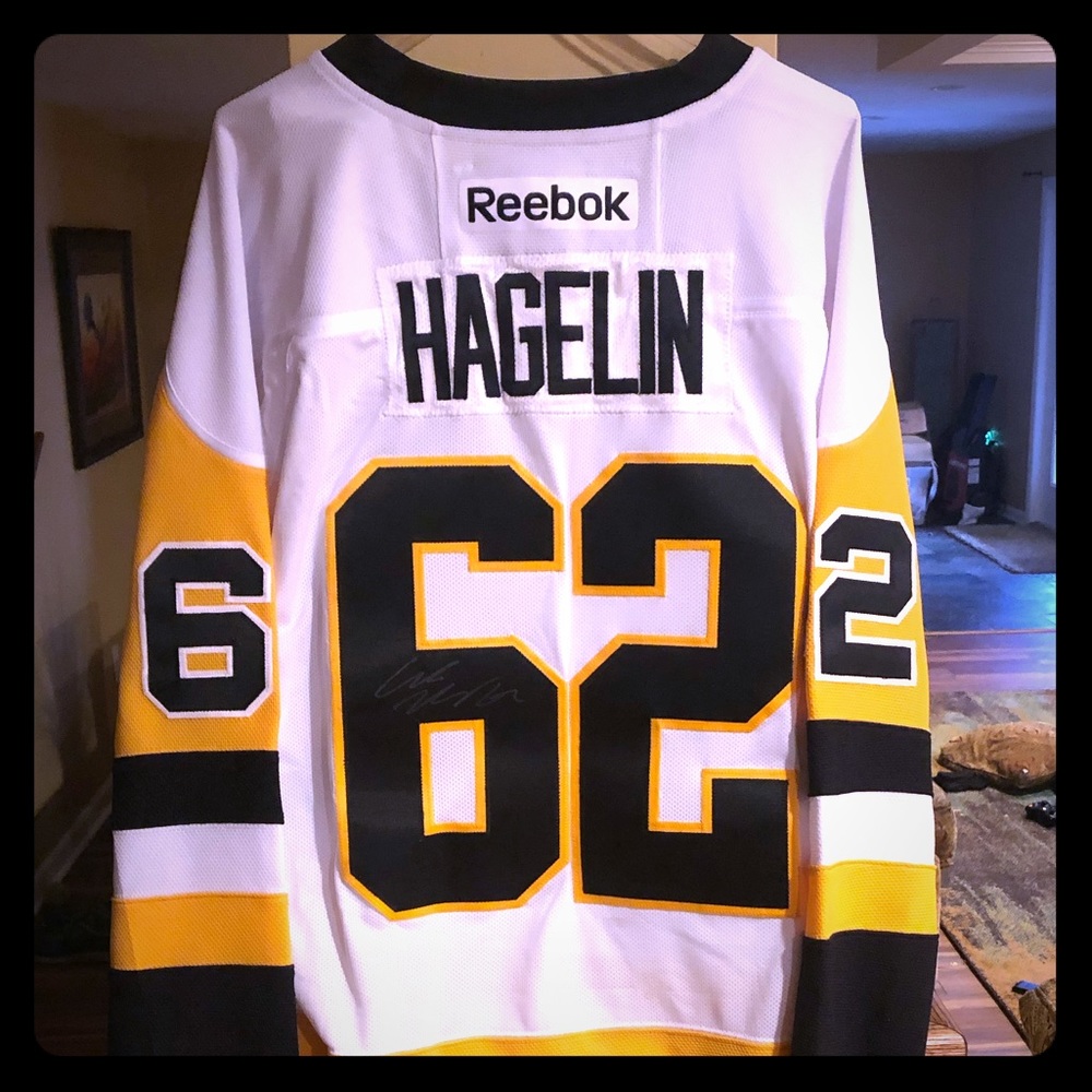 NWT Auto COA Carl Hagelin NHL Penguins Jersey